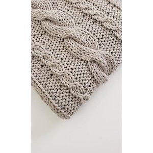 Meet your Posher, Ava